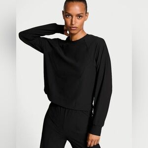 NWT Victoria’s Secret VSX LUX Rib Crew Neck Pullover Stretch M Lounge Athleisure